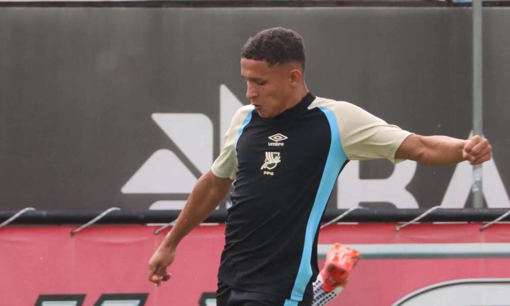 Selección juvenil realiza campamento en Xela rumbo al Premundial