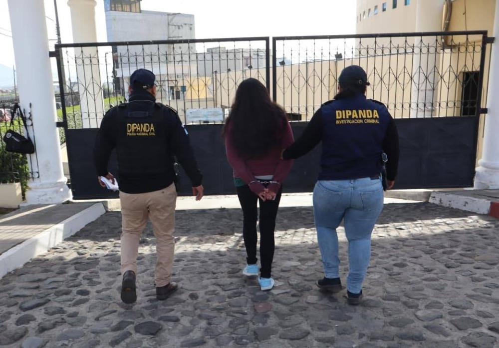 Capturan a tres presuntos extorsionistas del barrio 18 en Xela