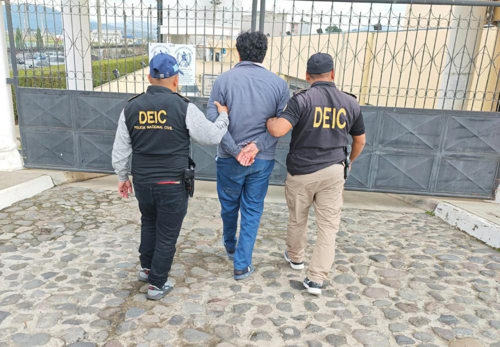 Capturan a hombre señalado de femicidio en Quetzaltenango