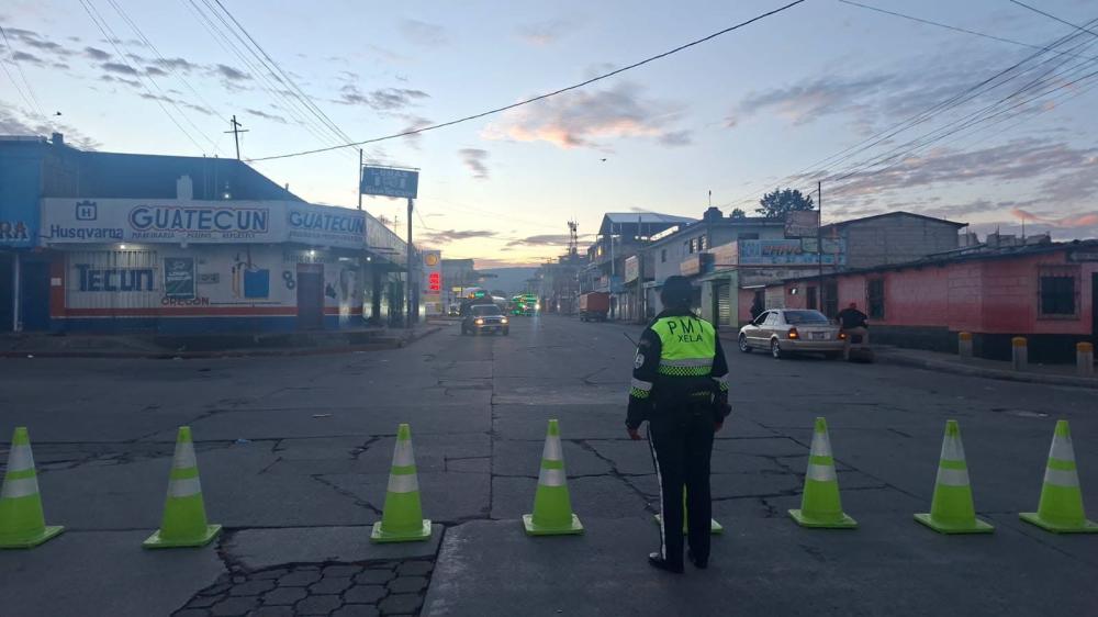 Trabajos municipales obligan a cerrar tramo en la zona 3 de Xela