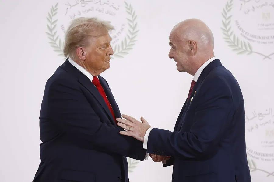 Trump defiende a Infantino en plena crisis interna de FIFA