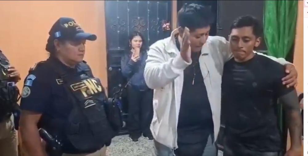 Localizan a turista mexicano extraviado en el volcán Santiaguito