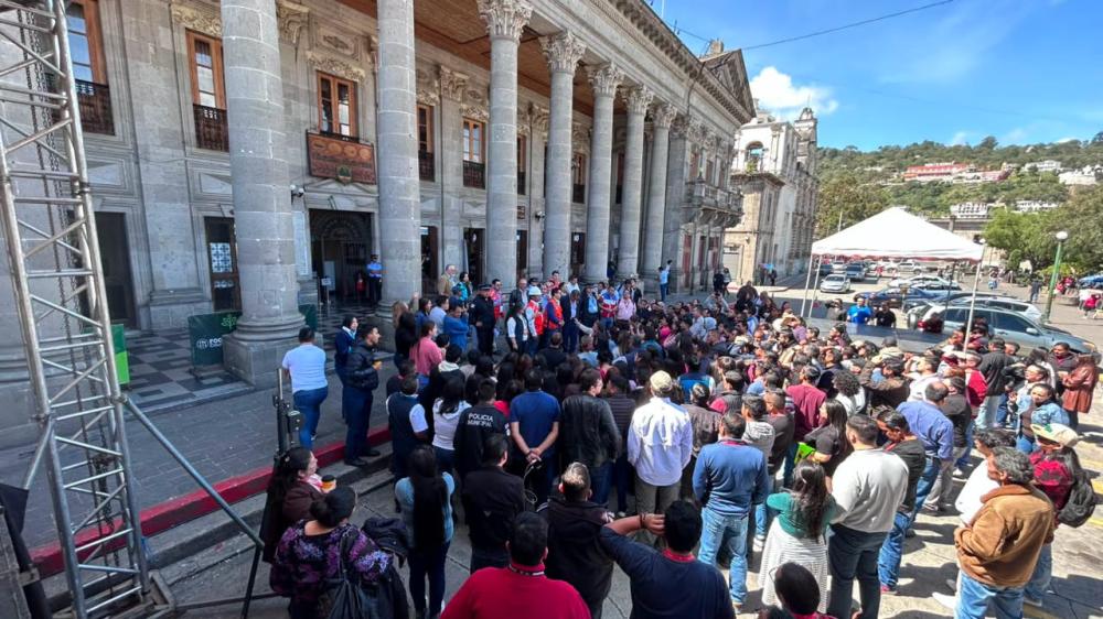 Muni suspenderá atención administrativa durante jueves y viernes 