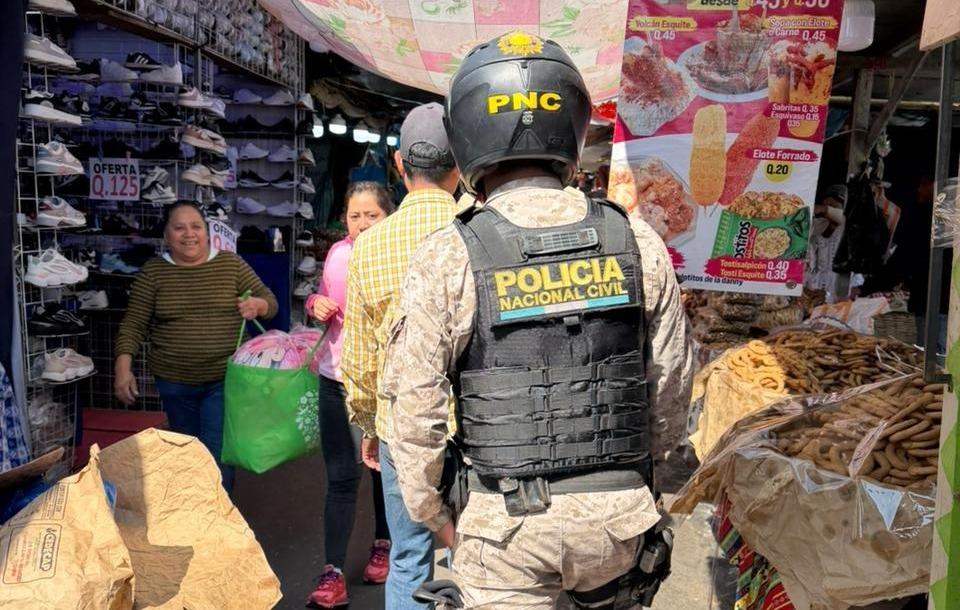 Autoridades detienen a vendedor de fauna silvestre en Quetzaltenango