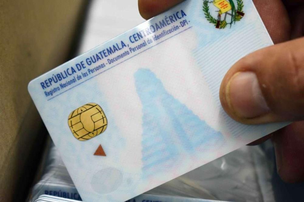 Dos consulados imprimirán y distribuirán DPI para guatemaltecos en USA
