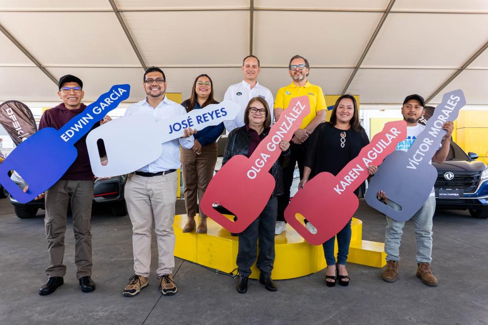 Cinco ganadores reciben SUV en promoción nacional de EPA
