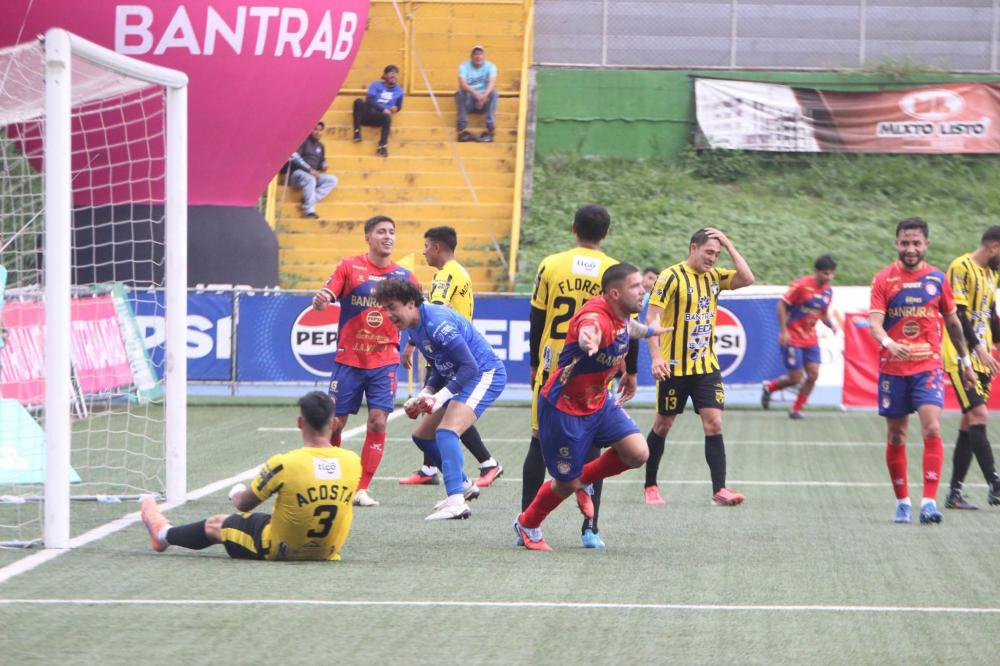 Xelajú MC recibe a Malacateco en busca de la recuperación