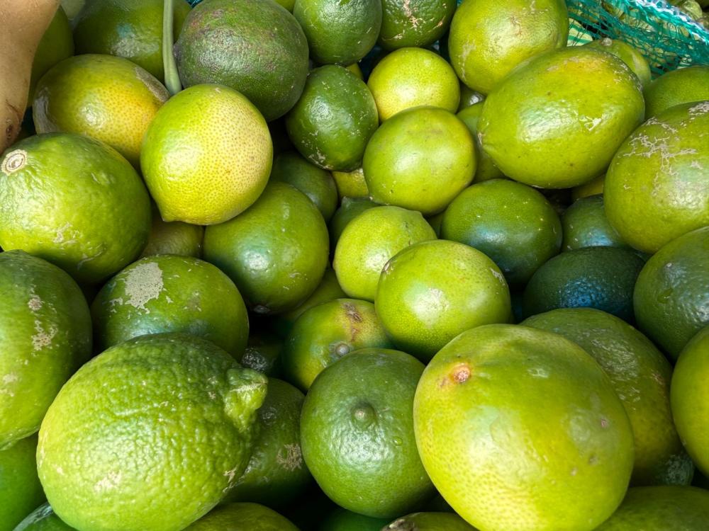 Estos son los precios en el mercado La Democracia de Xela