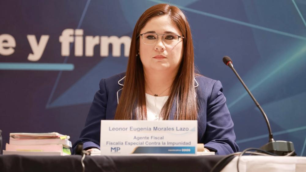 Fiscal General destituye a Leonor Morales y seis funcionarios del MP