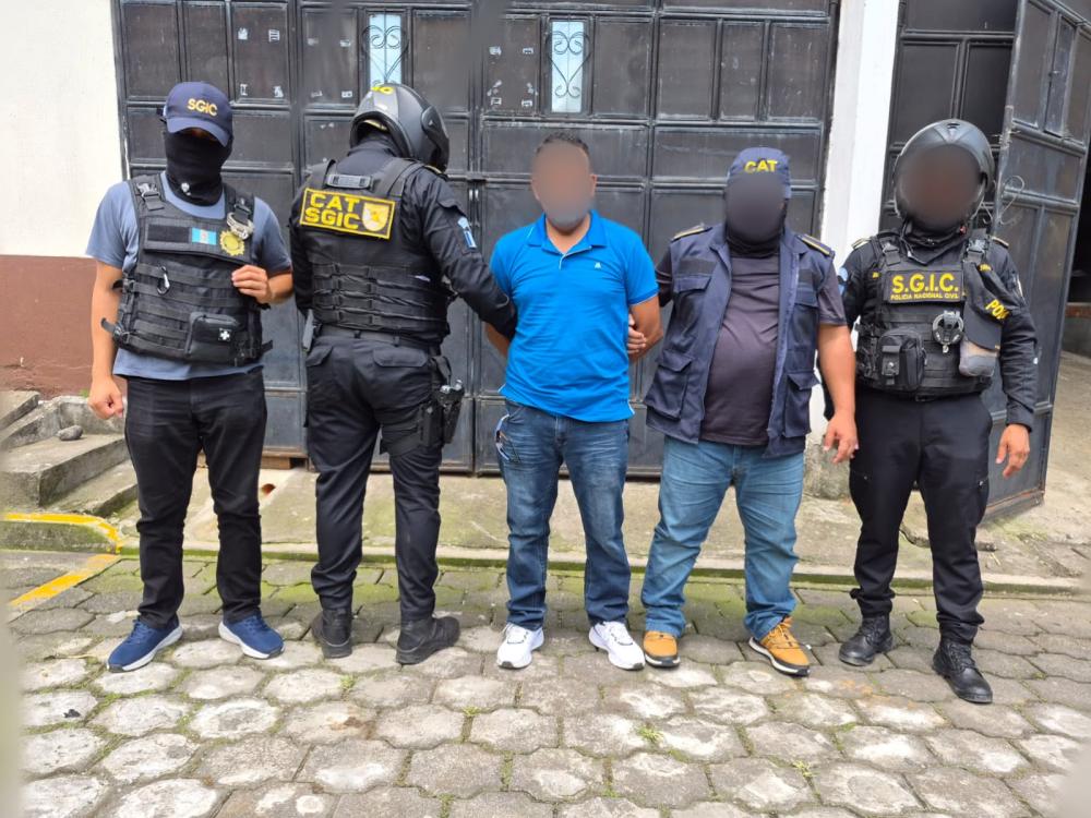 Capturan a hombre requerido en EE. UU. por delitos sexuales 