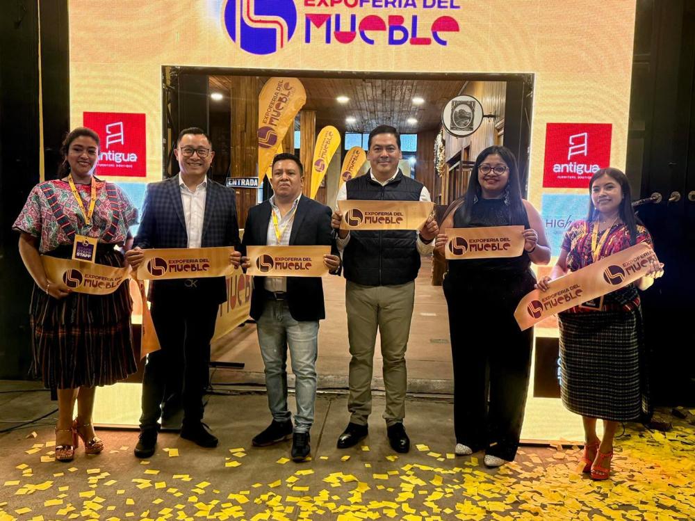 Expoferia del Mueble inicia en el Centro Intercultural de Xela