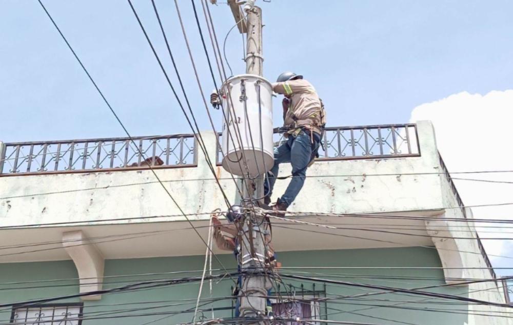 Cortes de energía afectan sectores de Xela este viernes y domingo