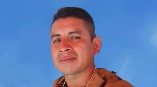 Guardia penitenciario es hallado sin vida dentro de vehículo en Huehue