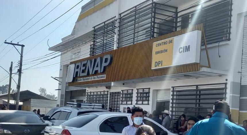 Renap amplía horario en Quetzaltenango con Noche de DPI