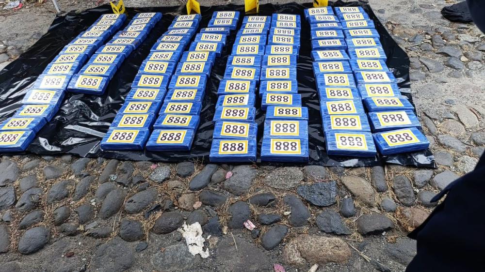 Incautan 202 paquetes de presunta cocaína en San Marcos