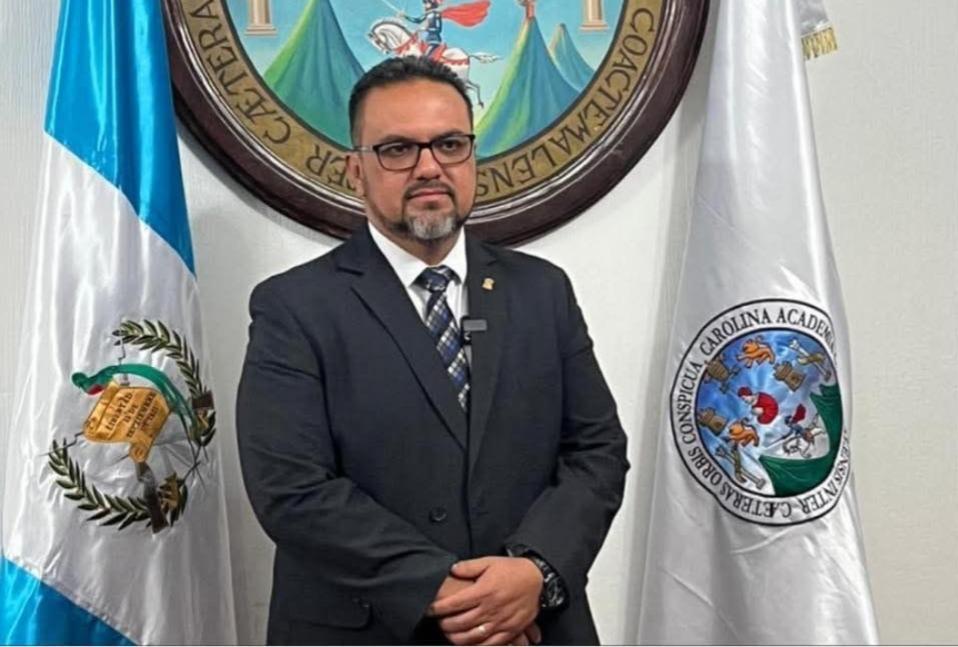 CSU ratifica a César Milián como director del Cunoc por nuevo periodo