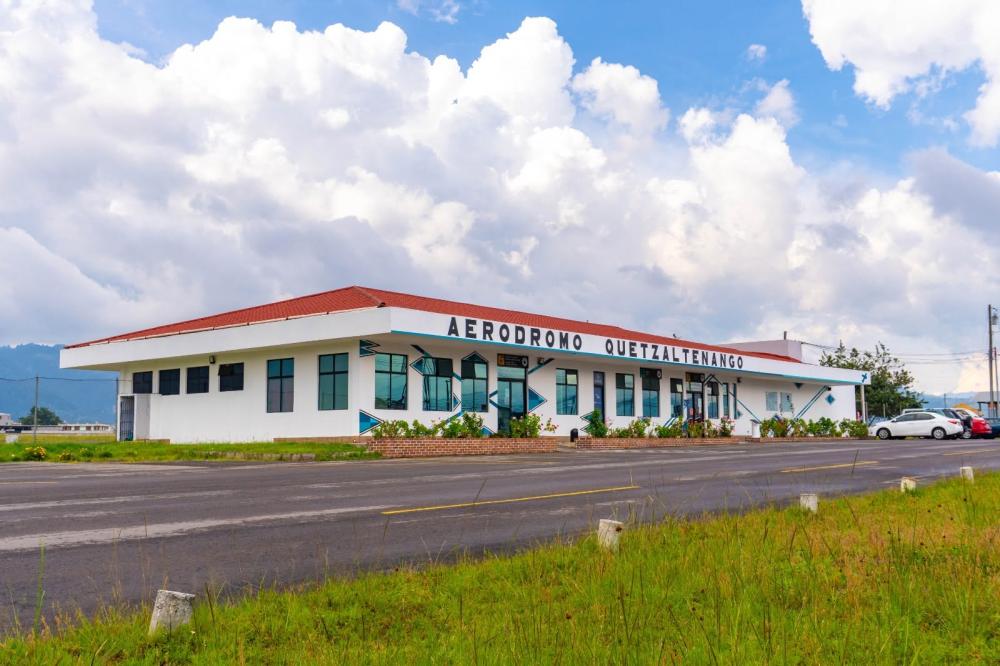 DGAC presentará plan maestro para modernizar el aeródromo de Xela 