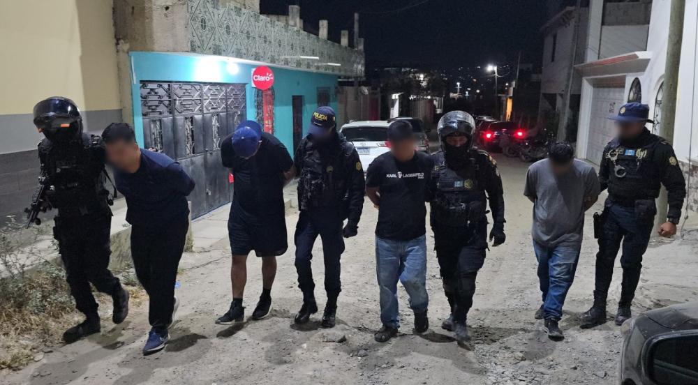 Caen cuatro presuntos sicarios por crimen de pareja hondureña 