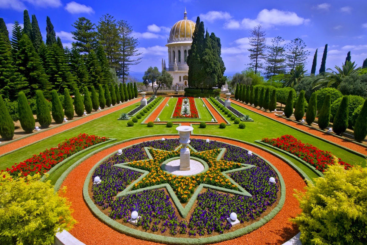 Bahá’ís celebran el bicentenario del nacimiento de sus fundadores