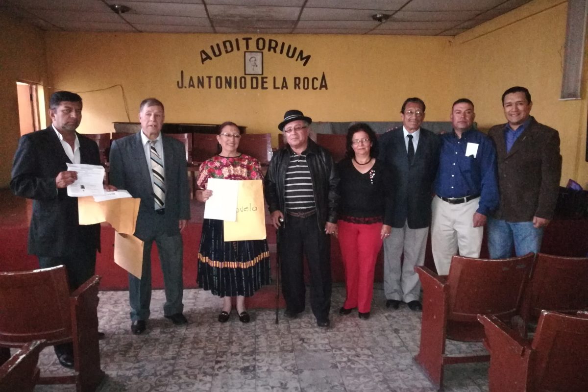 Tres quetzaltecas ganan Certamen Literario