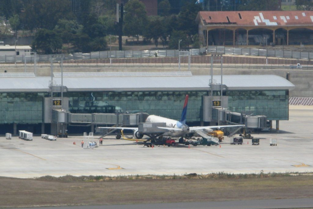 MP toma acciones tras decisión de la DGAC de retirar Agencia Especial del Aeropuerto La Aurora