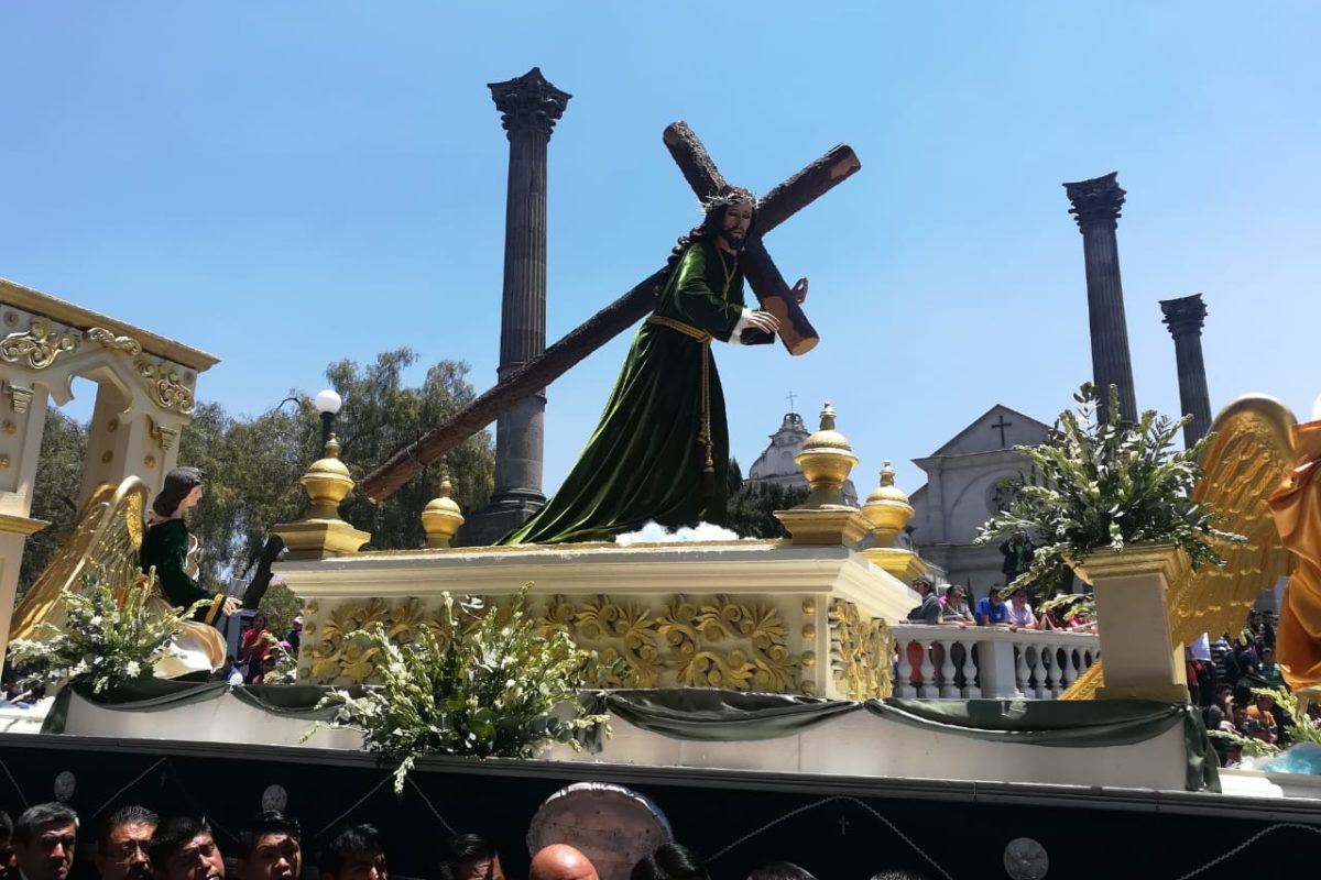 Procesión de Jesús Nazareno de San Bartolomé sale en procesión por tercer año