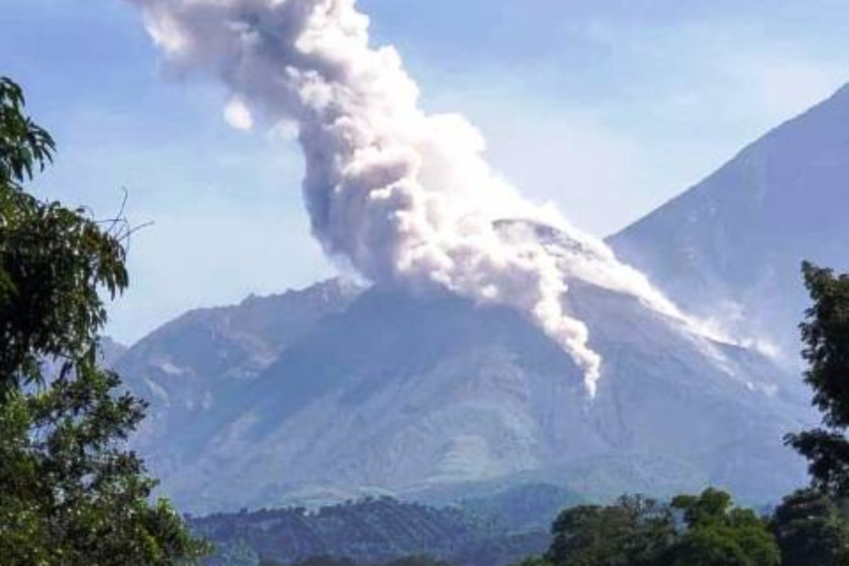 Conred mantiene monitoreo por incremento de actividad volcánica