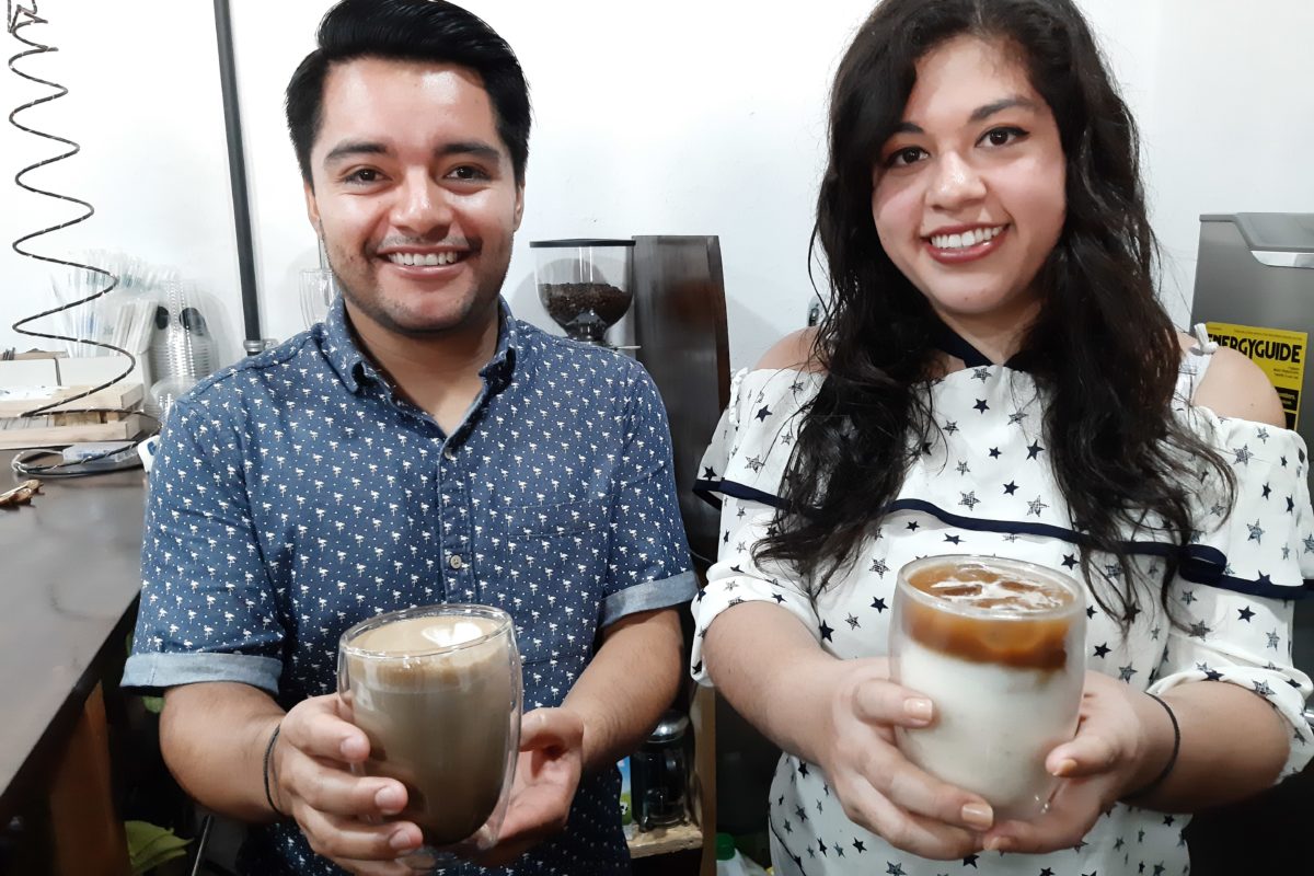 Caffeine: la empresa creada por una pareja quetzalteca