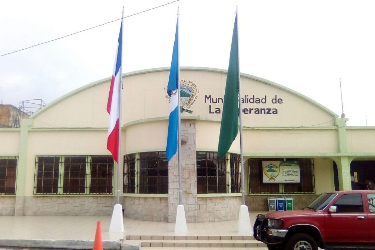 Detalles | Empleado de la Municipalidad de La Esperanza da positivo a Covid-19