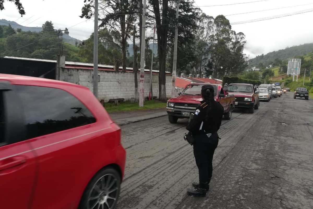 PMTQ, PNC y Ejército salen a las calles de Xela a realizar operativos de control