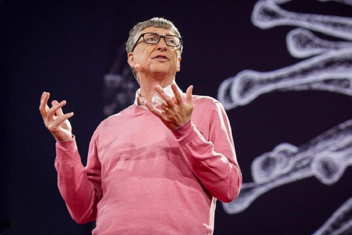 Bill Gates predice el regreso de la normalidad para esta fecha