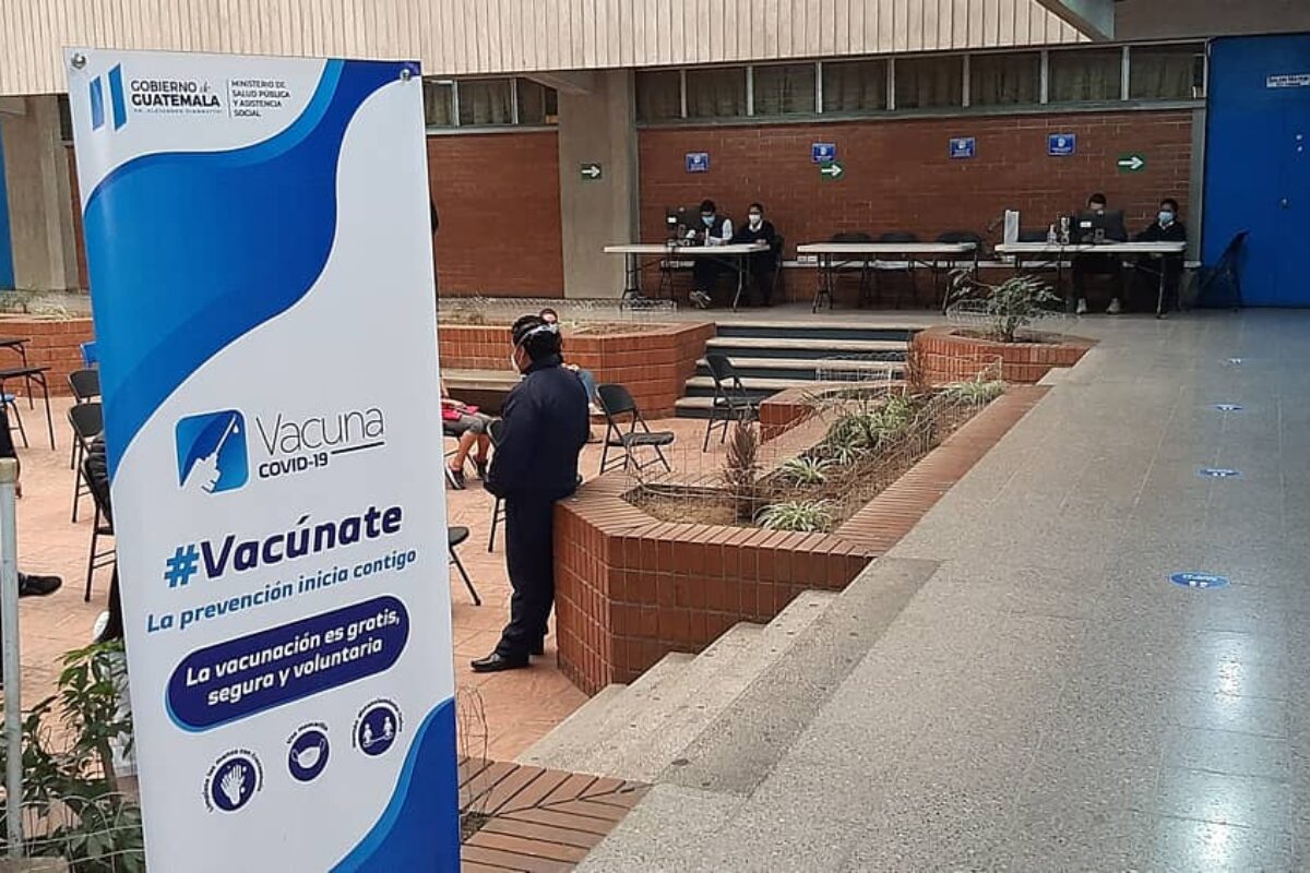Cunoc anuncia proceso de vacunación para estudiantes
