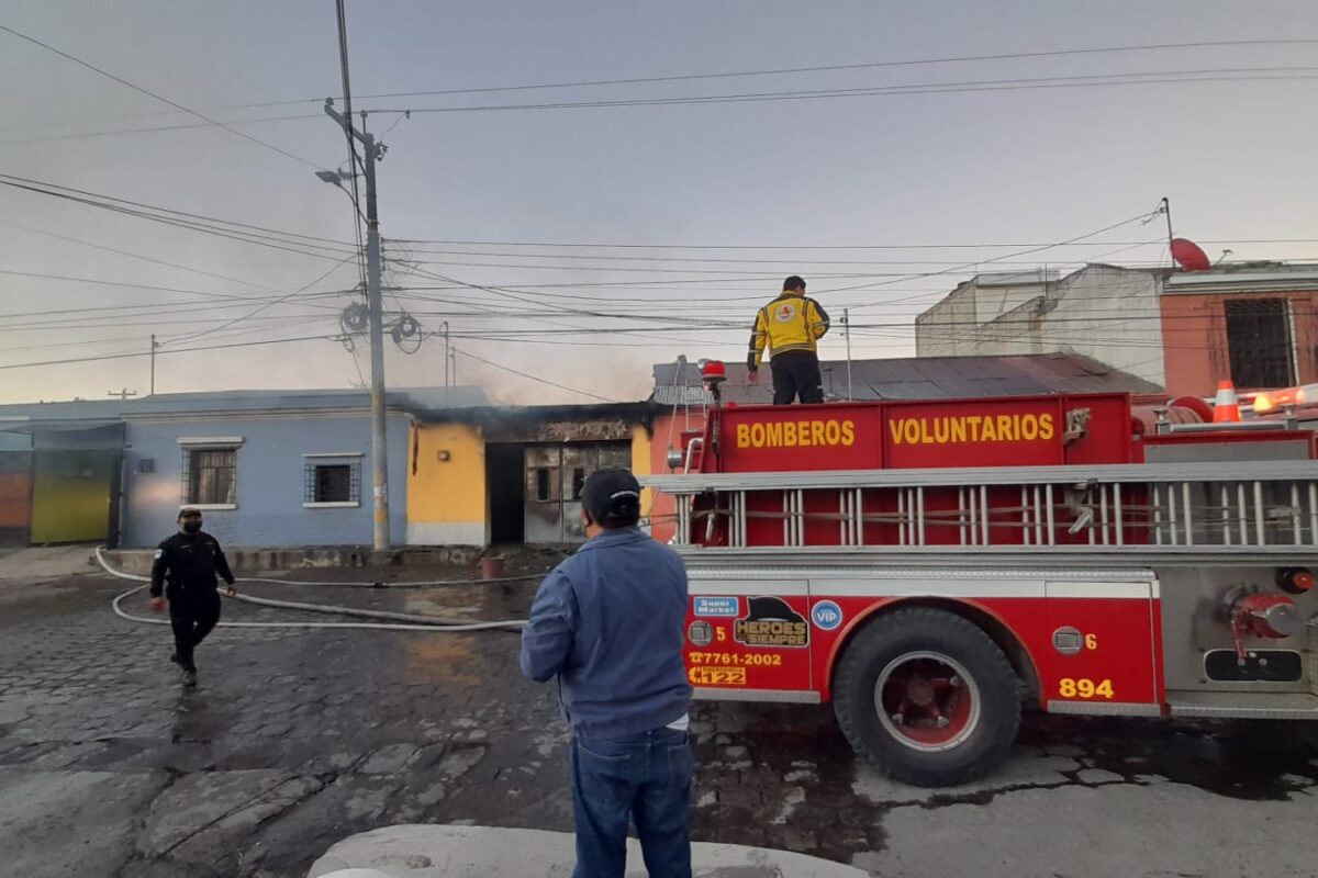 Diciembre inicia con un incendio en El Calvario
