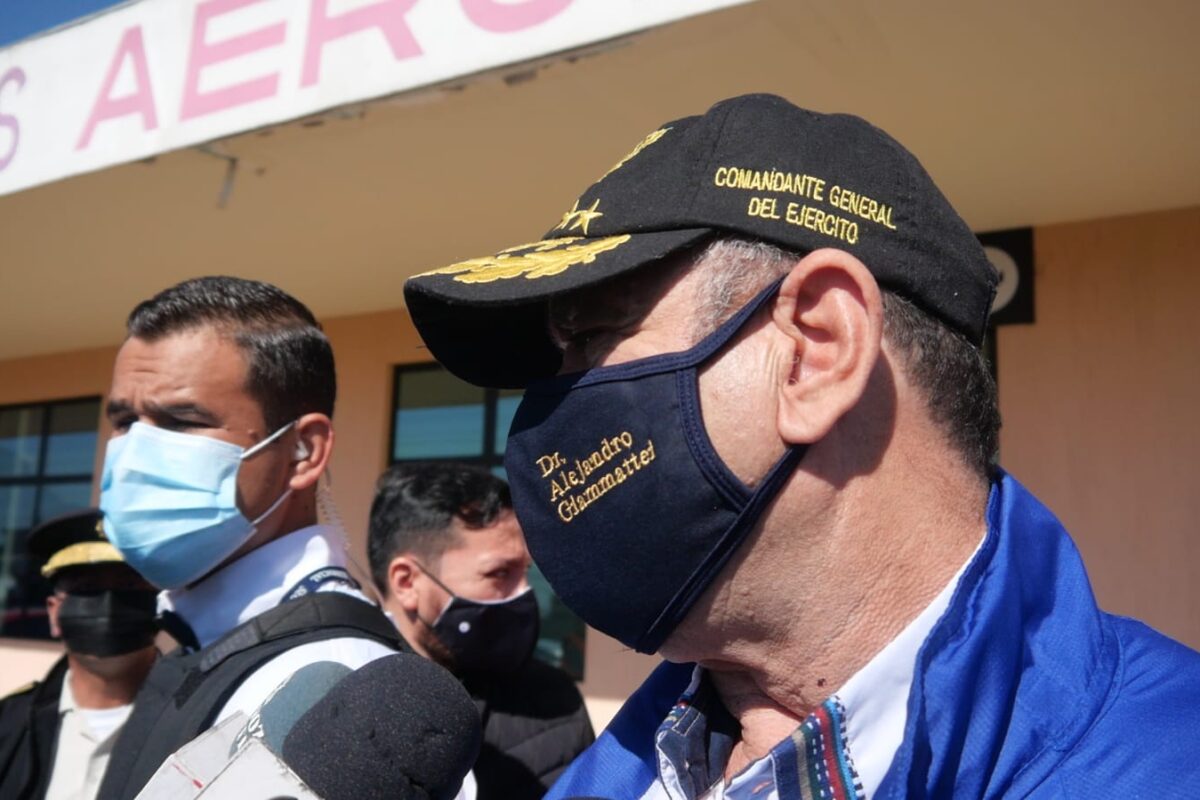 Alejandro Giammatei arriba a Quetzaltenango camino a Sololá