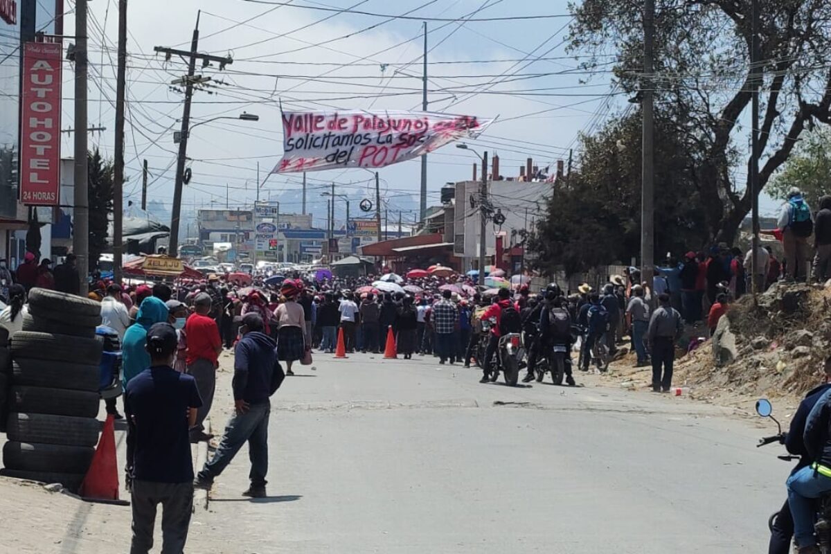 Cámara de Comercio de Guatemala presenta amparo contra funcionarios por bloqueo en Palajunoj