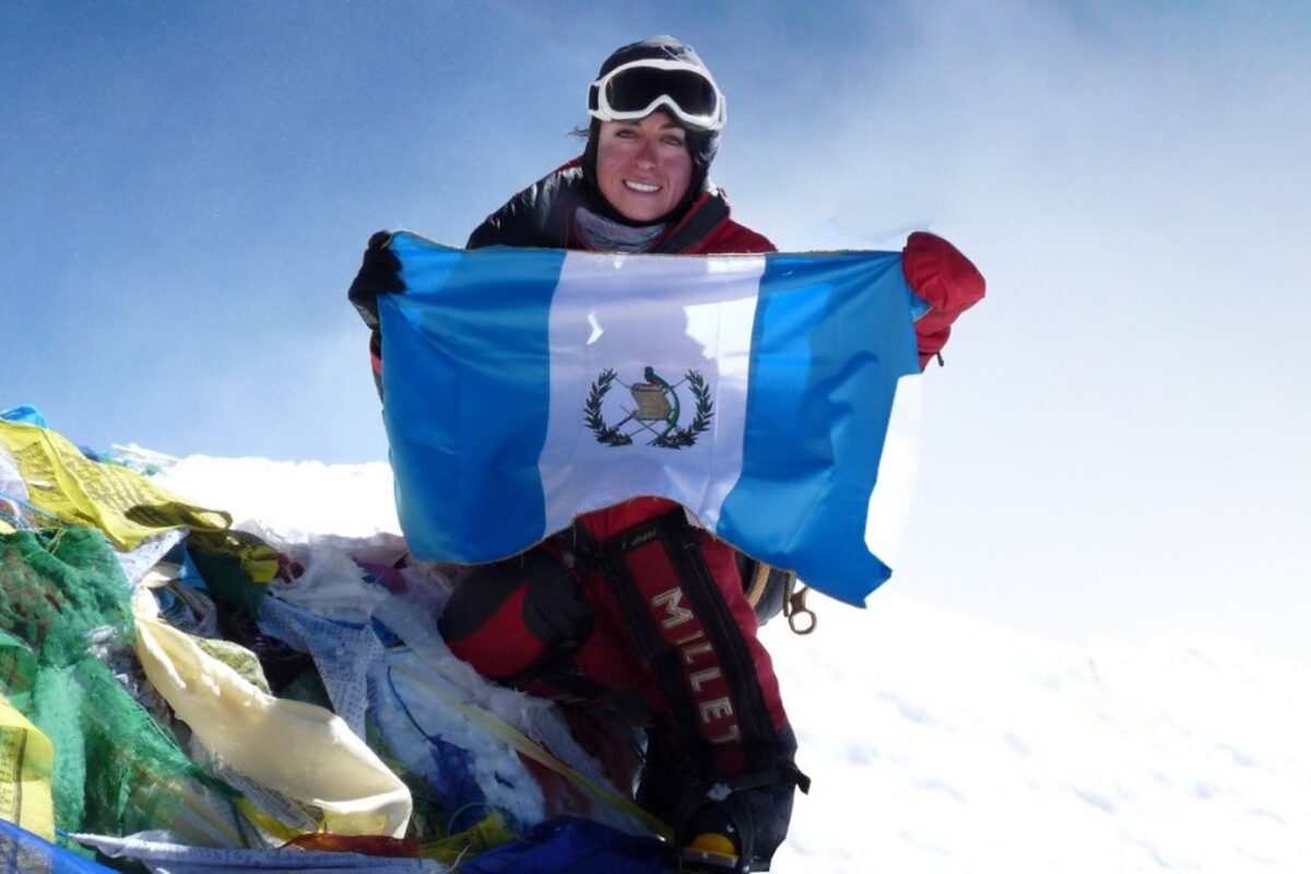 La alpinista Andrea Cardona se presenta hoy en Interplaza Xela