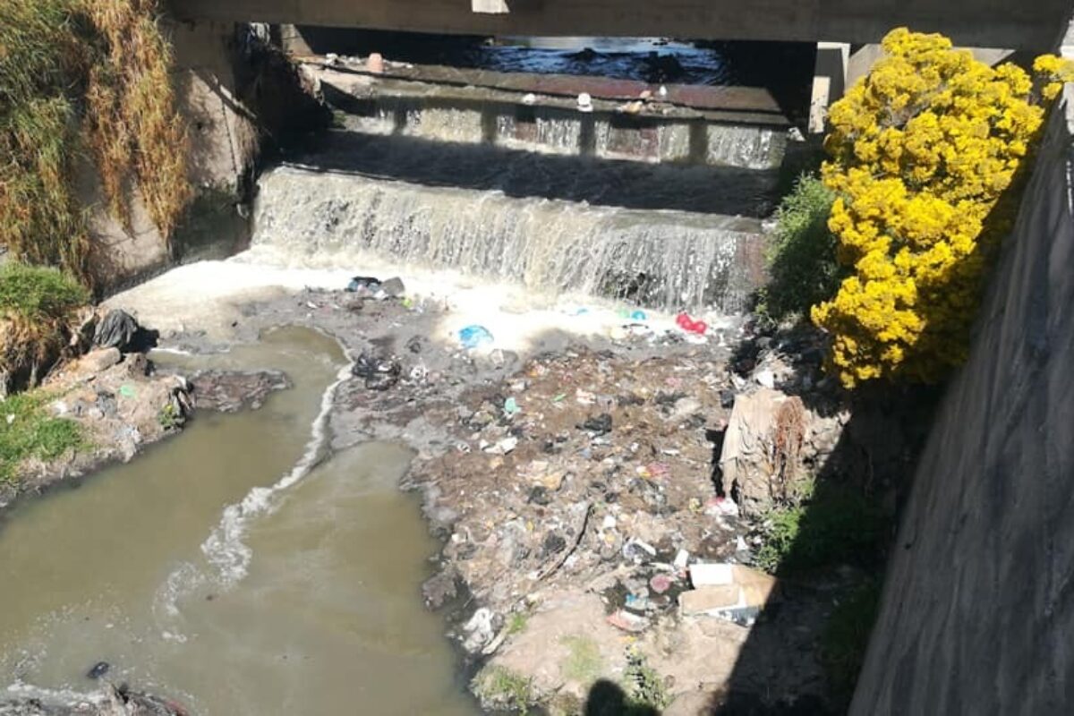 Tres ríos que cruzan la ciudad<br>presentan contaminación