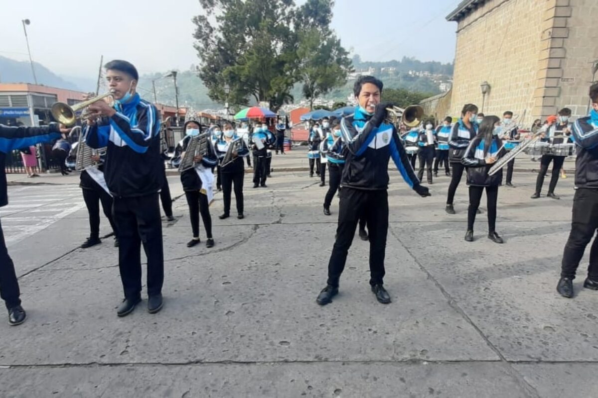 ATENTO | Podrás ver los desfiles de Xelafer 2022 en La Voz de Xela