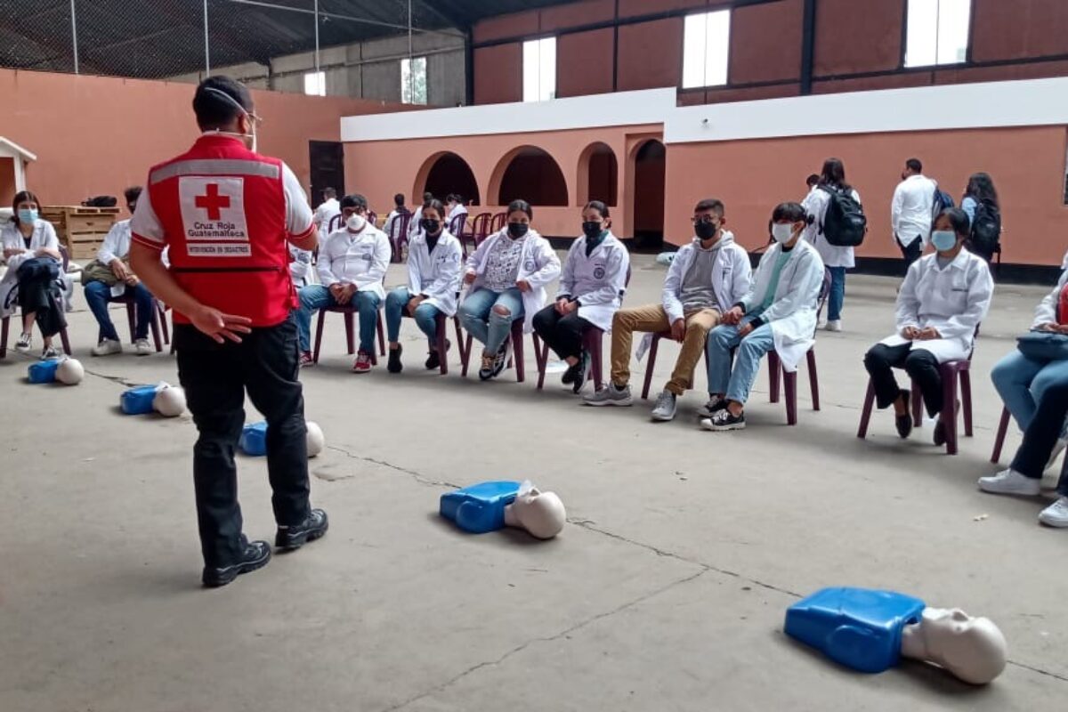 Realiza el curso de primeros auxilios que impartirá la Cruz Roja