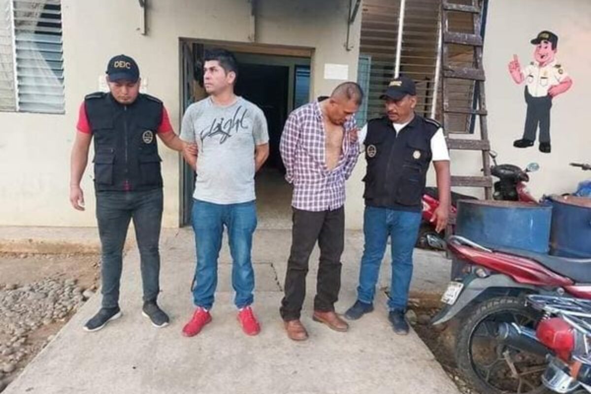 Detienen a presuntos estafadores en Coatepeque que se hacían pasar por agentes de la PNC
