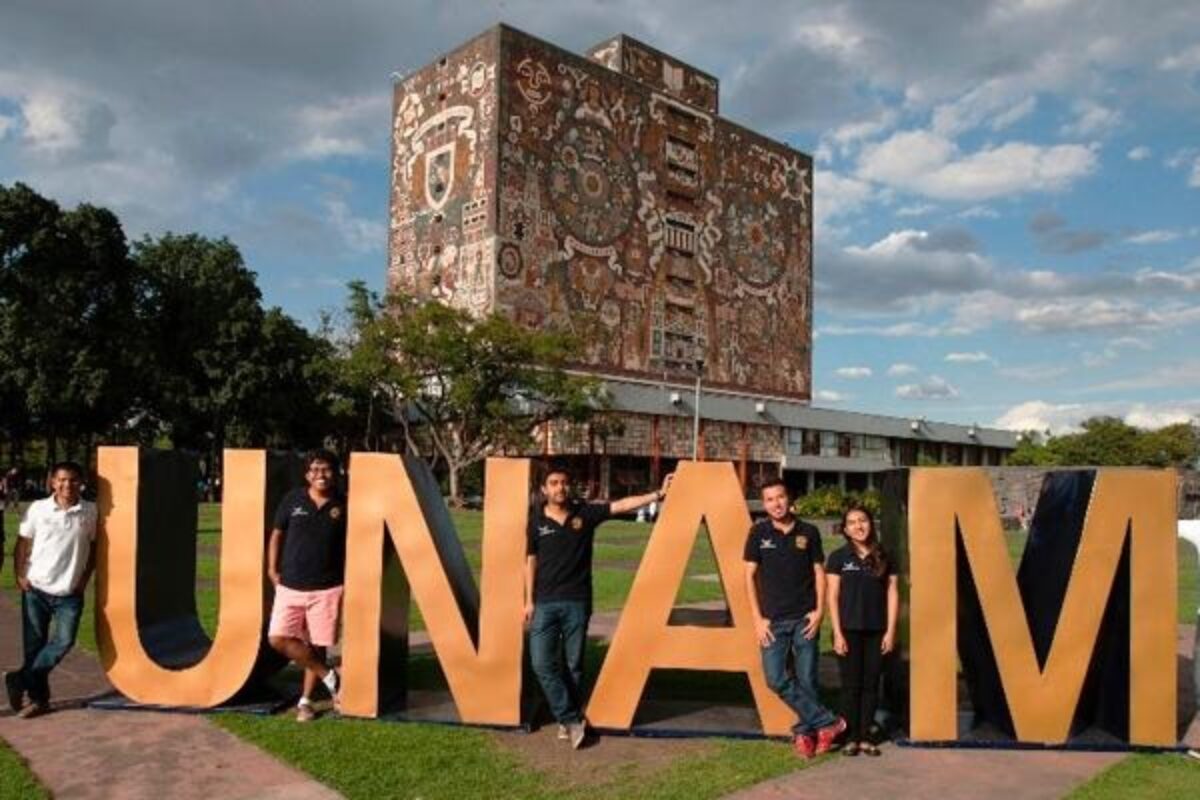 Atiende: Consulado de México invita a que apliques para una beca para estudiar el bachillerato en la UNAM