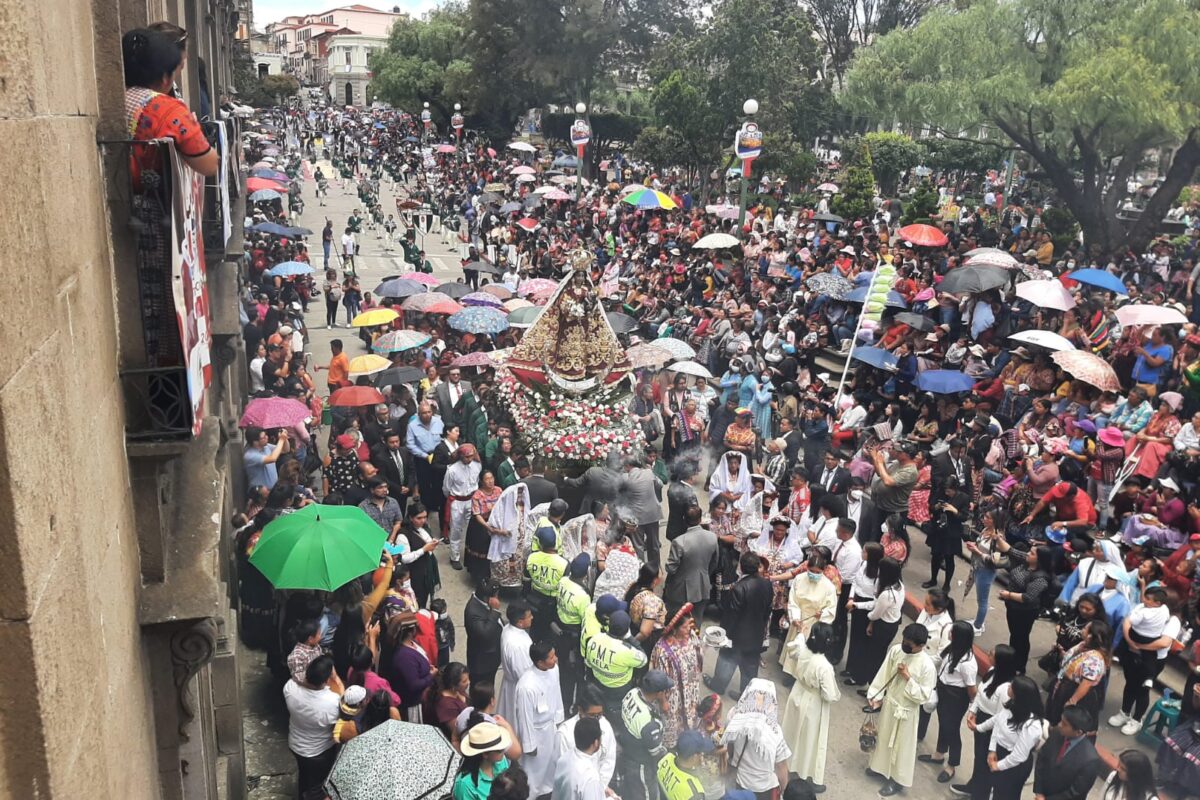 Feria Patronal de Xela: Inicia la celebración en honor a la Virgen del Rosario