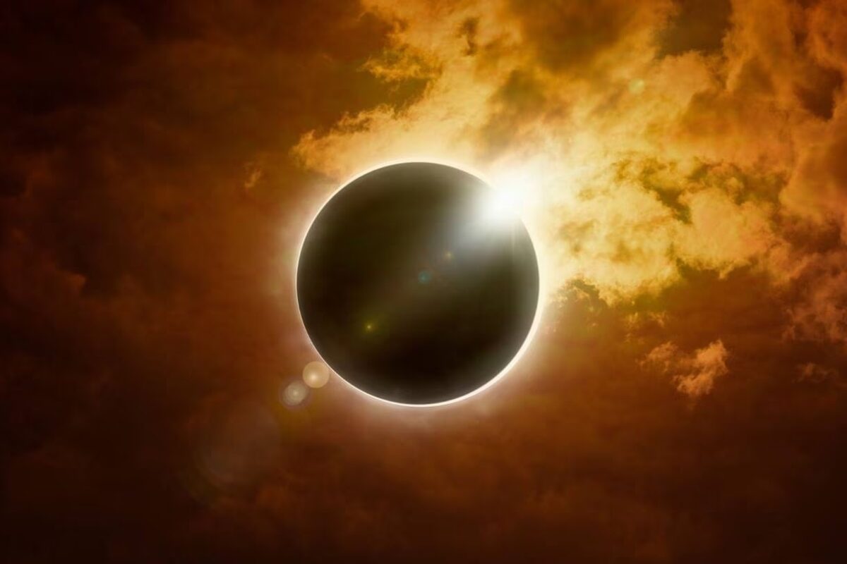 ATIENDE ESTAS RECOMENDACIONES | Inicia el eclipse anular de sol