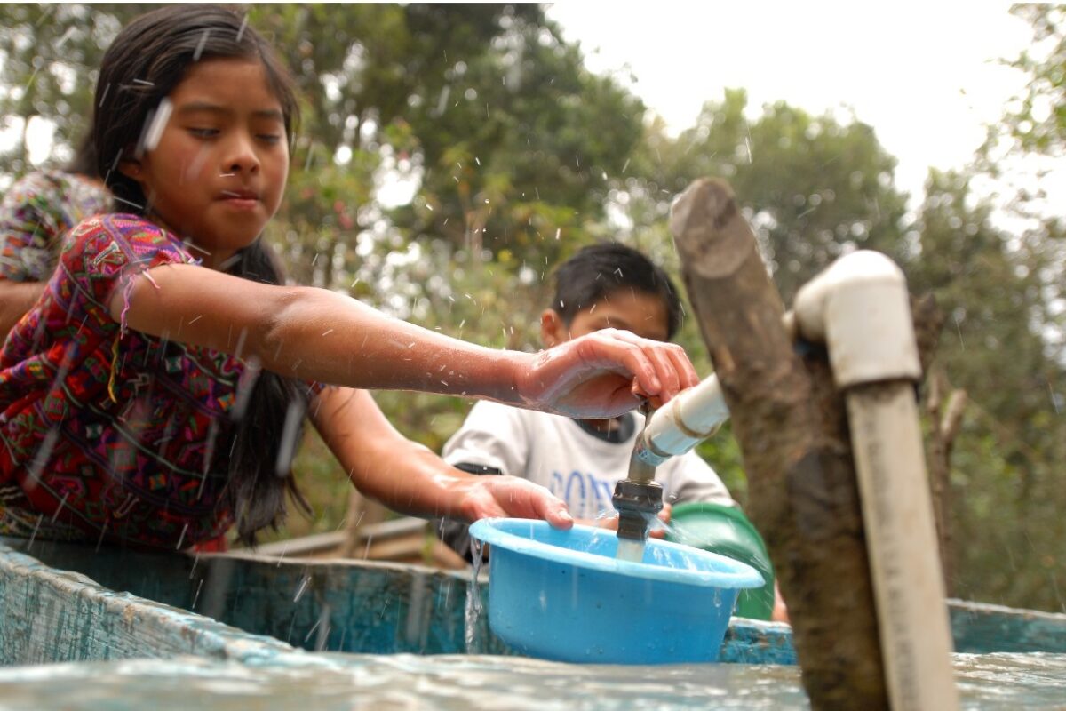 Infecciones parasitarias: Latentes en la población escolar en Quetzaltenango