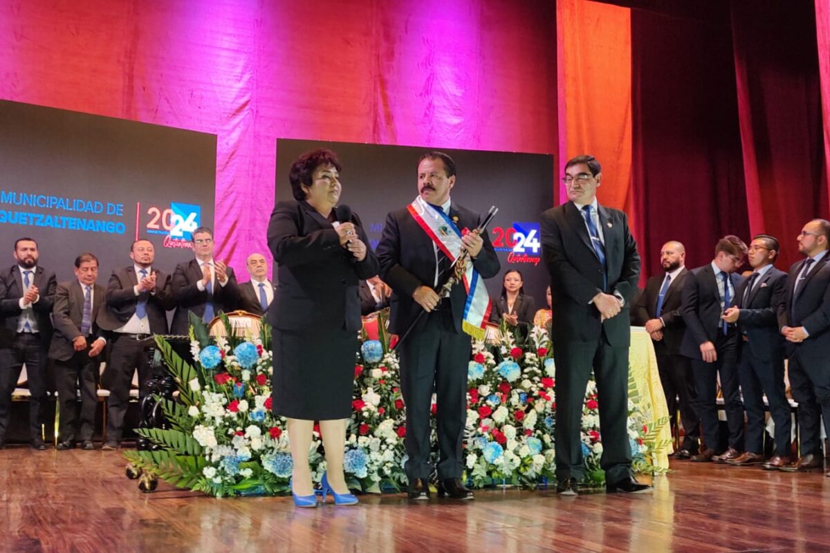 Nuevo Concejo Municipal de Xela asume funciones con mayoría del desaparecido partido Humanista