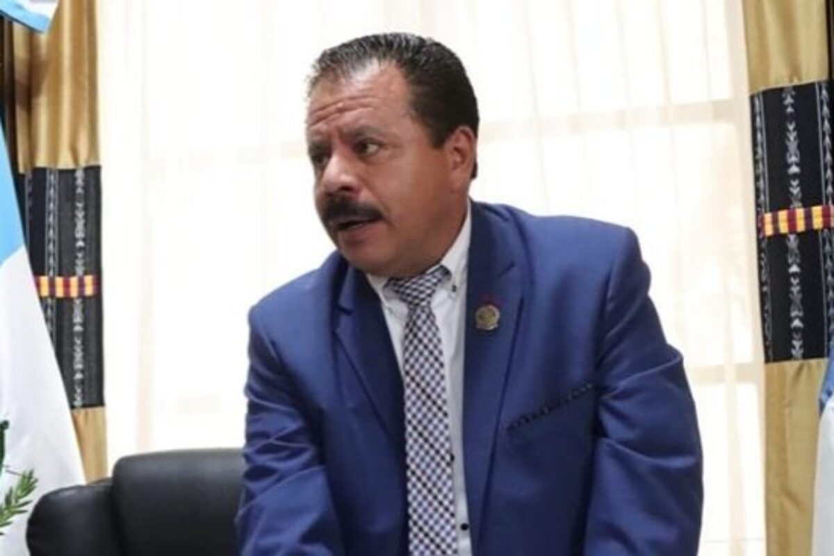 Alcalde de Quetzaltenango responde a resolución judicial sobre tala de árboles en el parque Benito Juárez