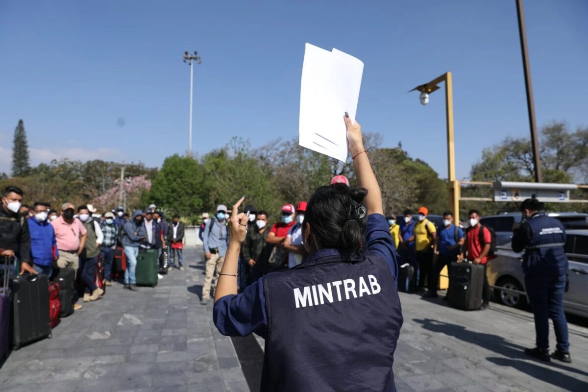 Mintrab alerta sobre estafas laborales: más de 400 denuncias en Guatemala este año