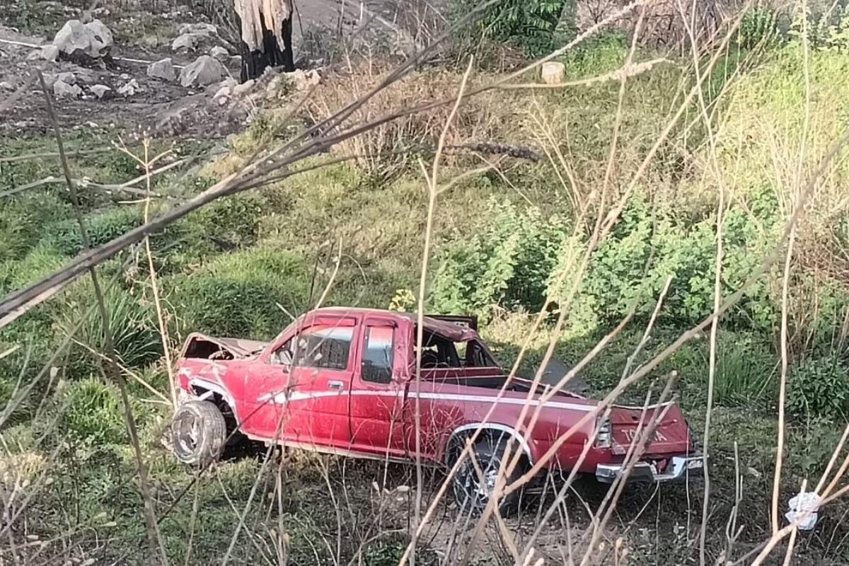 Accidente en Totonicapán: Picop se precipita a hondonada de 25 metros